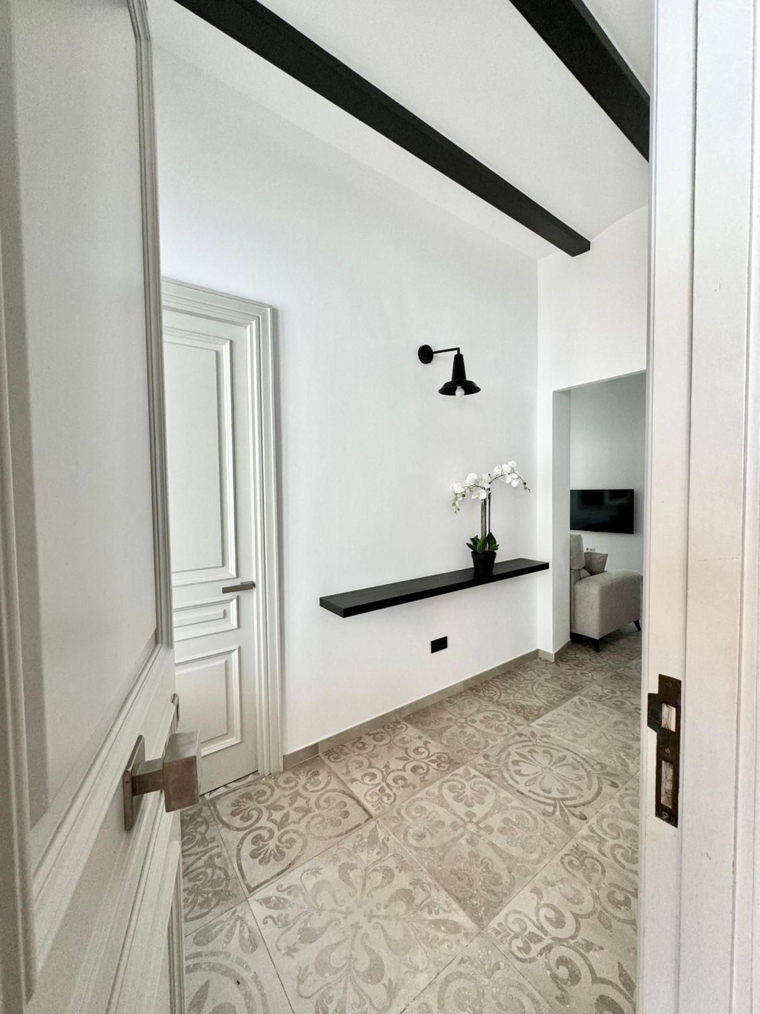Piso Con Patio,mascotas Aptas Appartement Alcalá de Guadaira
